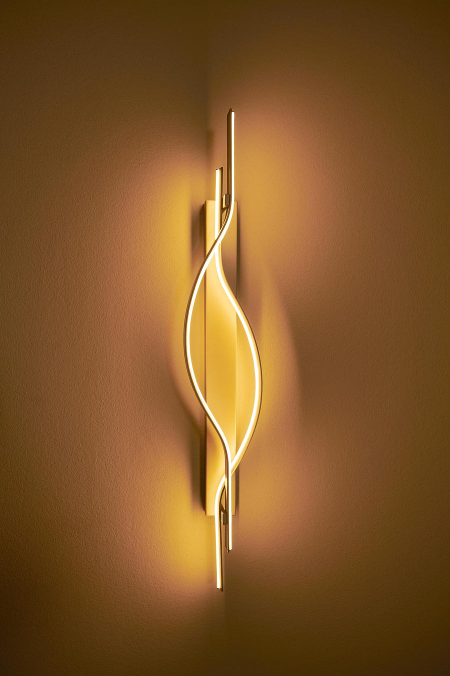 Lucide LAMBADA dimbare LED-wandlamp 20 W, champagne