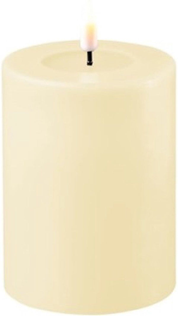 Cream led candle d 75 * 10 cm