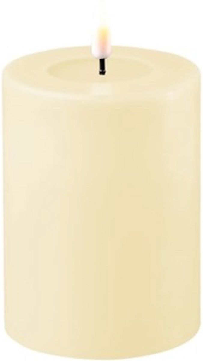 Cream led candle d 75 * 10 cm