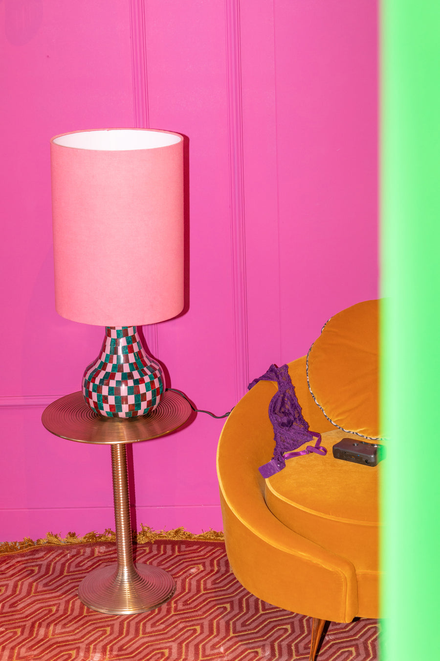 Tafellamp don't be afraid of colour roze