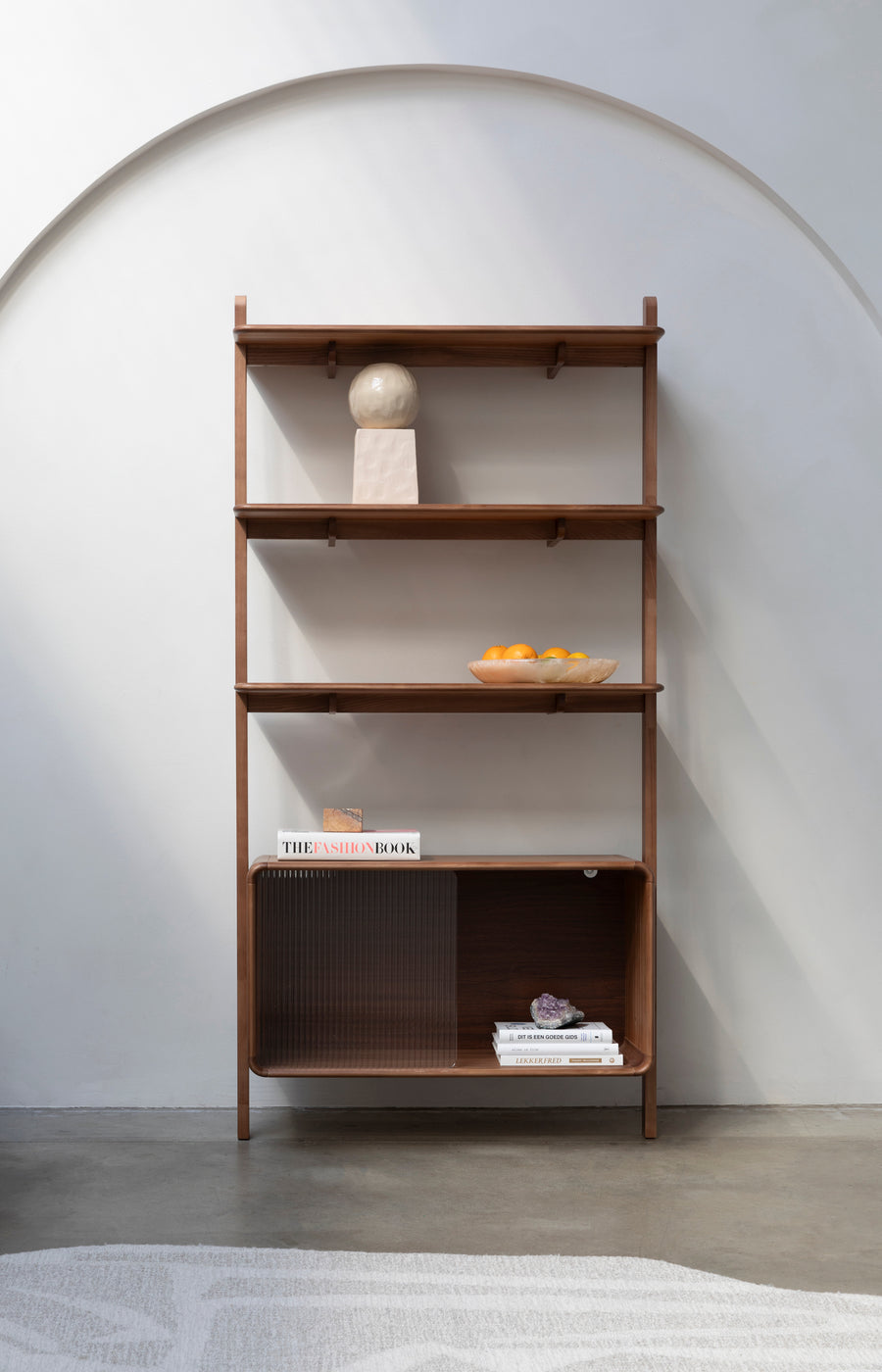 Kast Rise Notenhout