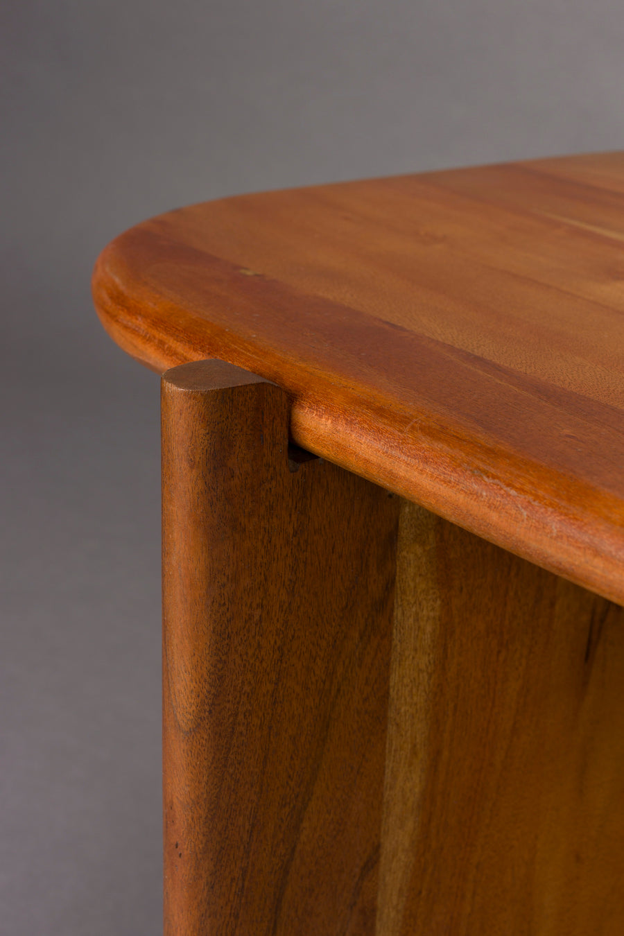 Feller bijzettafel hout