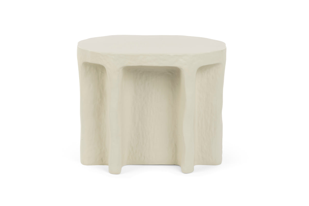 Born to be alive bijzettafel ovaal 60x45 cm beige