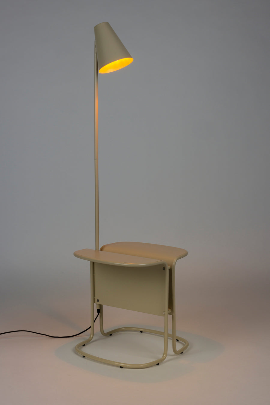 Lustor vloerlamp + bijzettafel beige