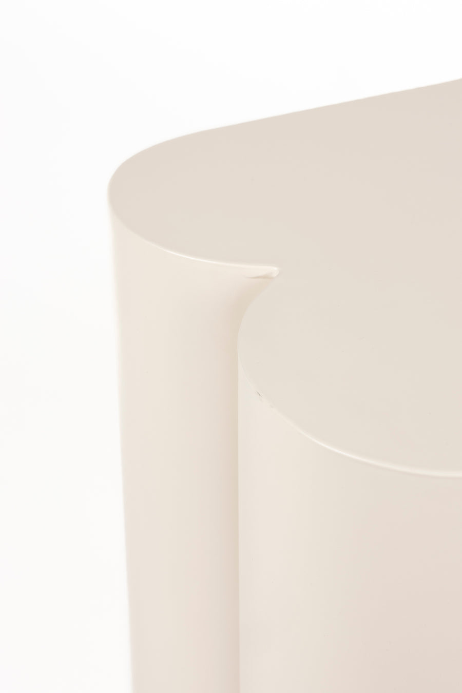 Shape krukje/ bijzettafel beige