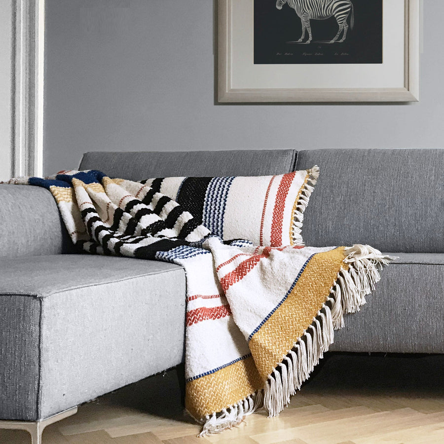 Malagoon sierkussen miracle - meerkleurig bouclé - 40x70cm