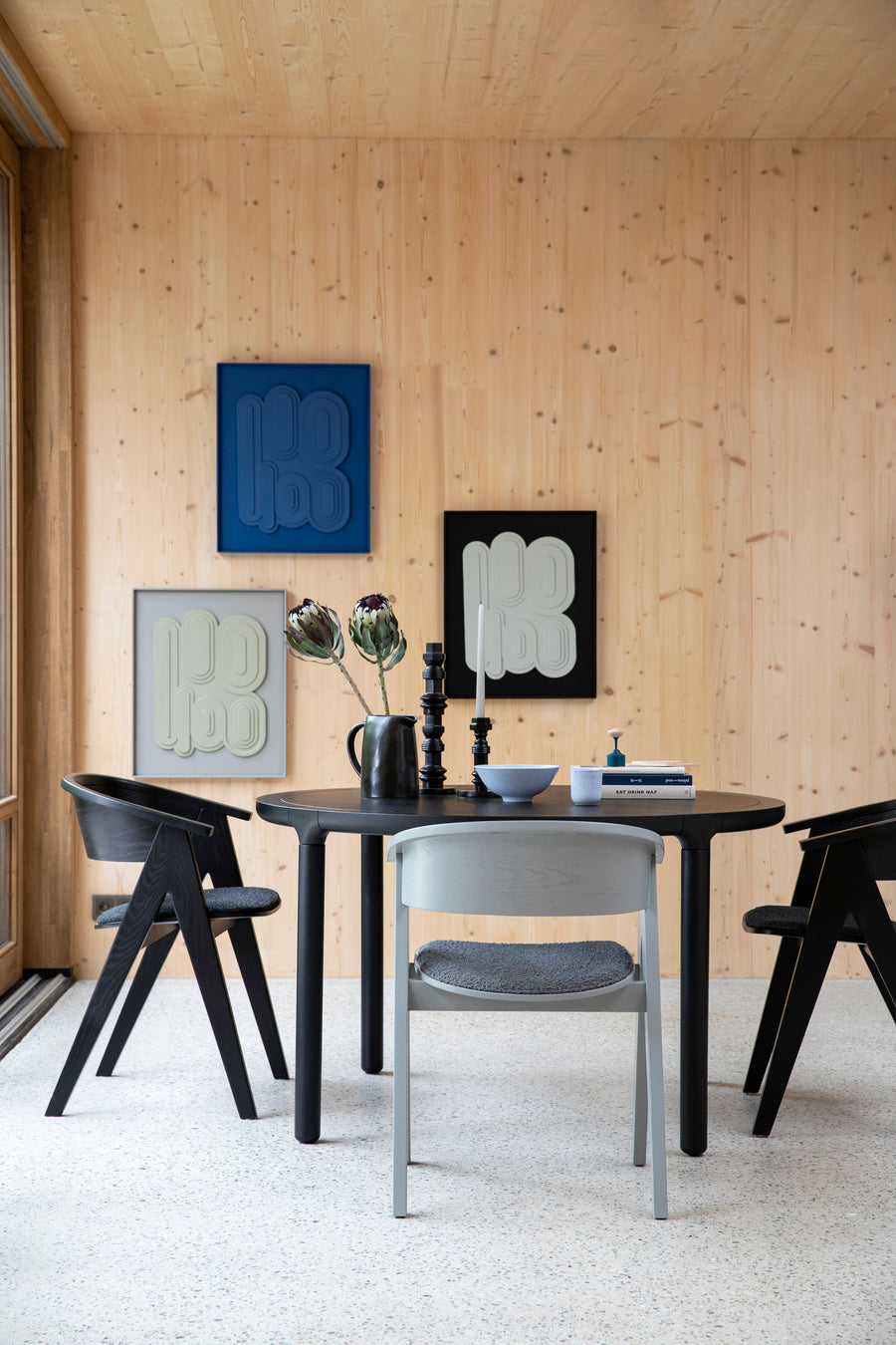Storm eettafel rond 128 cm hout zwart