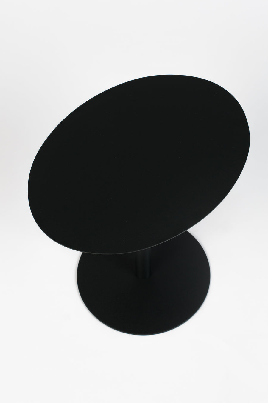 Zijtafel Snow Zwart Ovaal