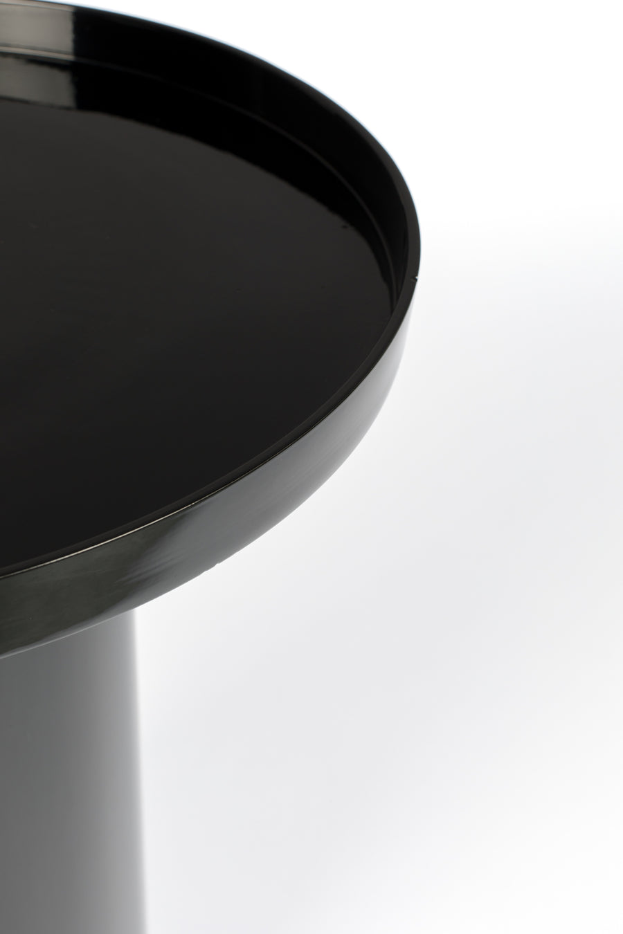 Shiny bomb bijzettafel rond 40 cm metaal zwart