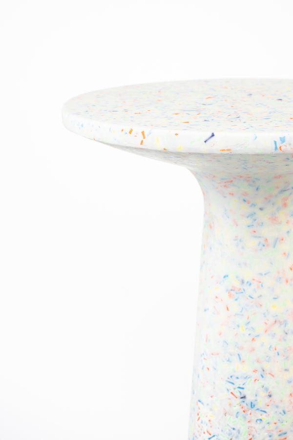 Victoria bijzettafel rond 30 cm gerecycled plastic