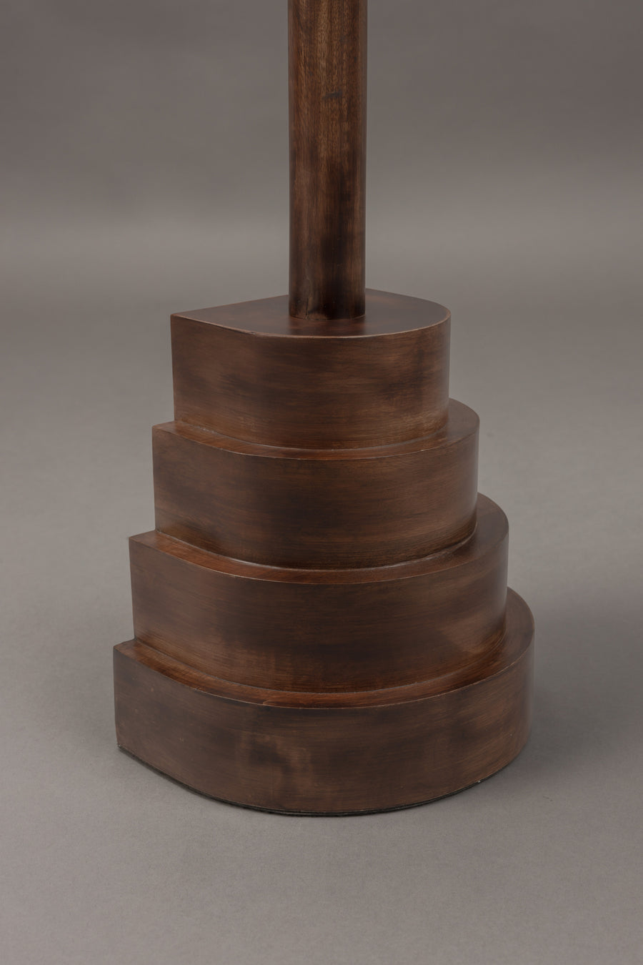Wandzijtafel Lina Notenhout