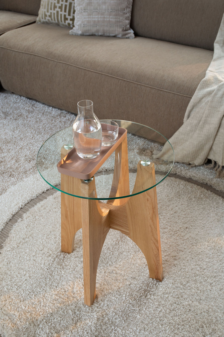 Kobe bijzettafel rond 45 cm glas/ hout