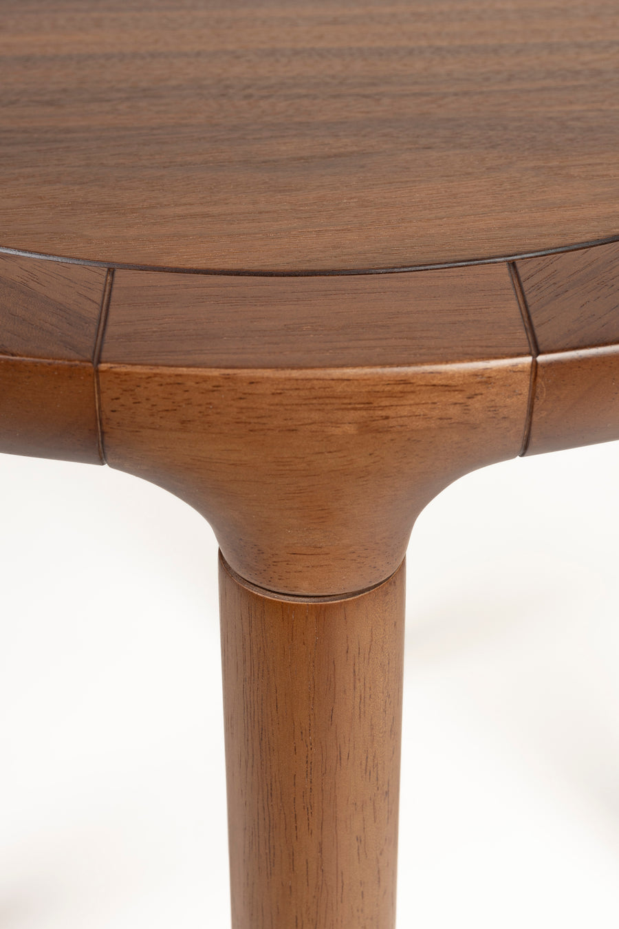 Zijtafel Storm Notenhout