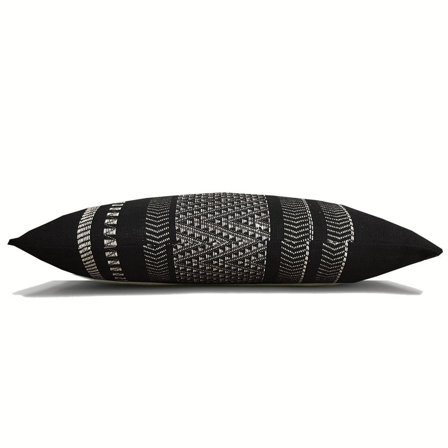 Malagoon sierkussen native - zwart - 35x65cm 100% katoen