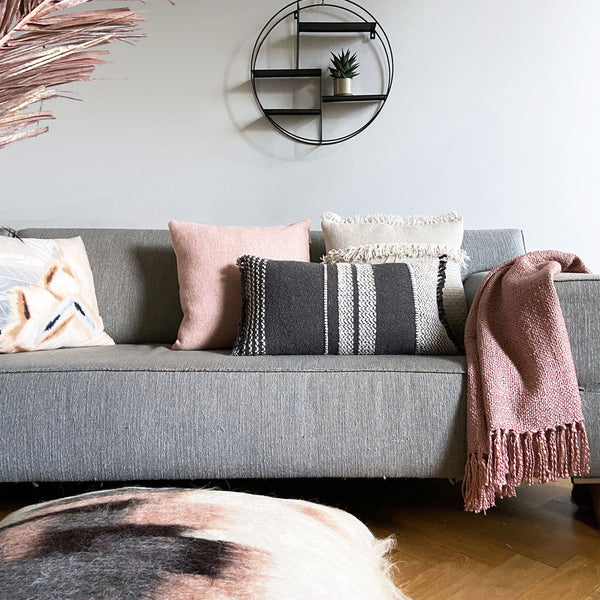 Malagoon vloerkussen rose - gebroken wit - 90x90cm 100% wol
