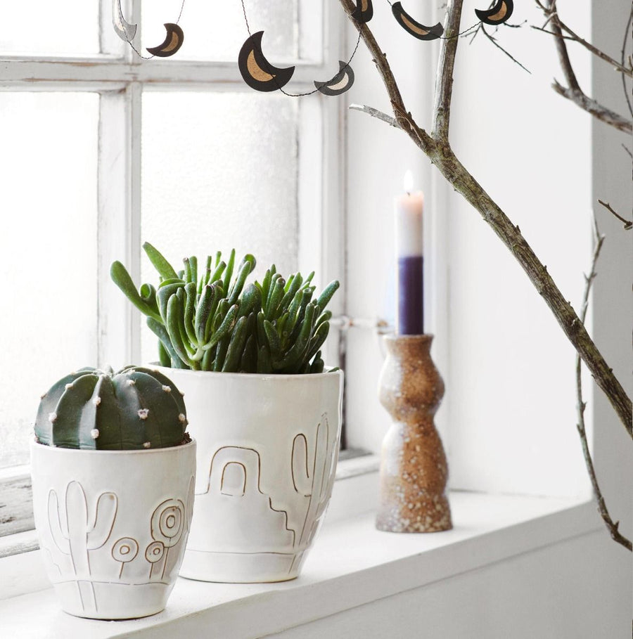 Stoneware flower pots