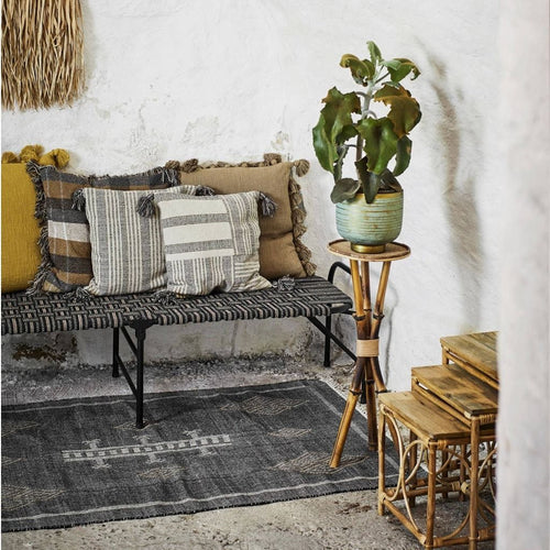 Checked cushion cover w/ fringes