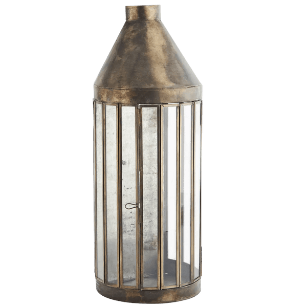 Wall lantern