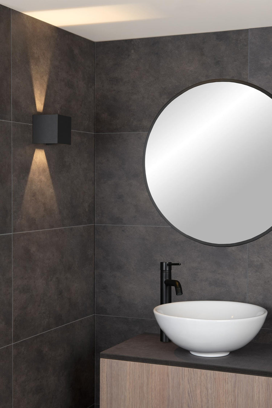 Lucide AXI LED-wandspot voor de badkamer 2 × 3,5 W, IP54, zwart
