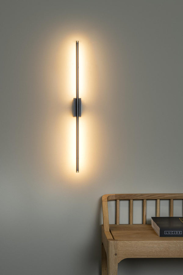 Lucide MARNIK dimbare LED-wandlamp met bewegingssensor 13 W, 2700–4000 K, zwart