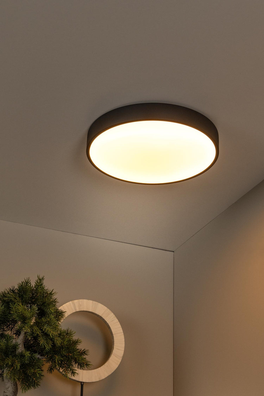 Lucide UNAR plafondlamp Ø 39,5 cm, zwart