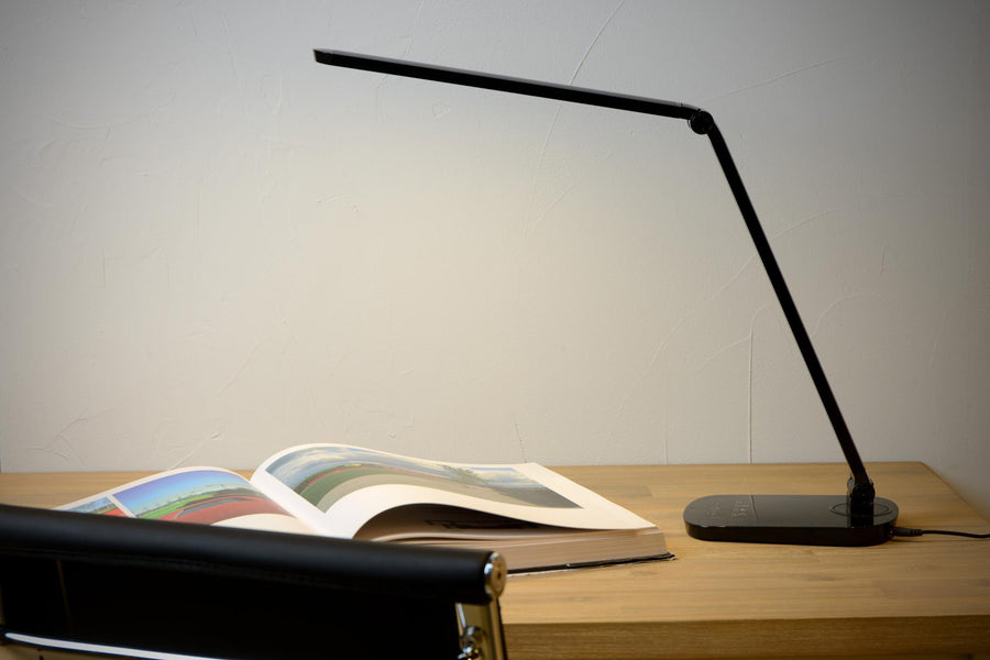 Lucide VARIO LED dimbare LED-bureaulamp 8 W, 2700–6500 K, zwart