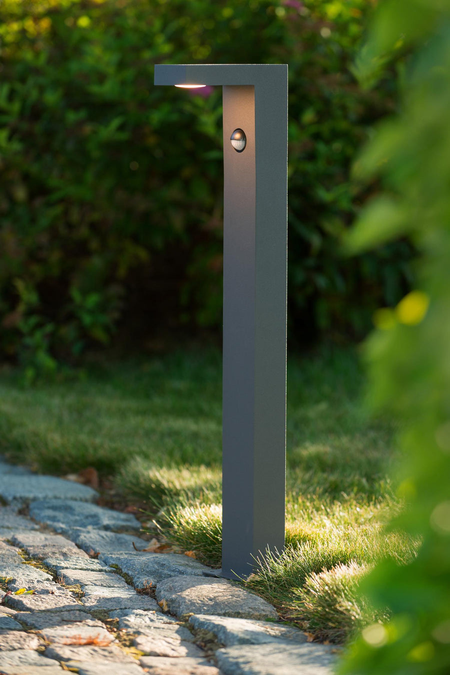 Lucide TEXAS-LED-paallamp met bewegings- en dag-nachtsensor 7 W, IP54, antraciet