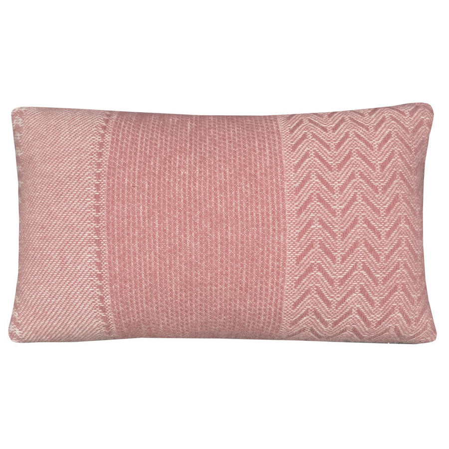 Malagoon sierkussen uptown - roze - 35x60cm 100% wol