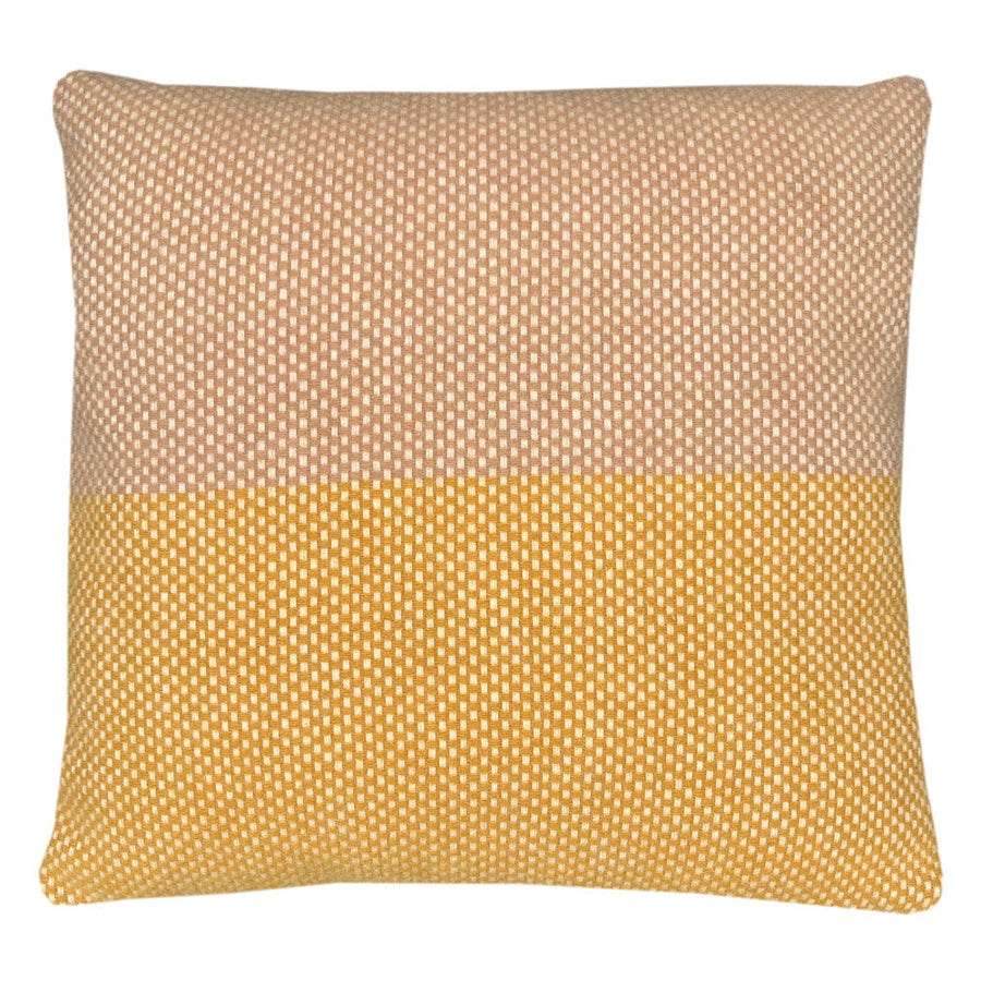 Malagoon sierkussen festivity - geel, oker, gebroken wit - 45x45cm 100% wol