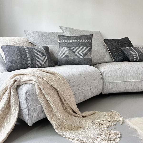 Malagoon sierkussen mochica decostripe - antraciet - 35x60cm