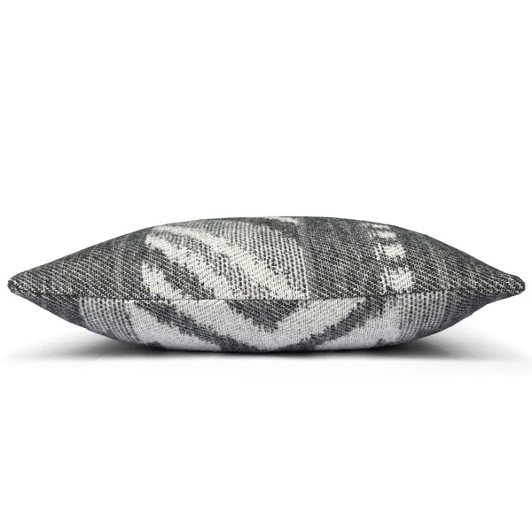 Malagoon sierkussen mochica ornament - antraciet - 45x45cm