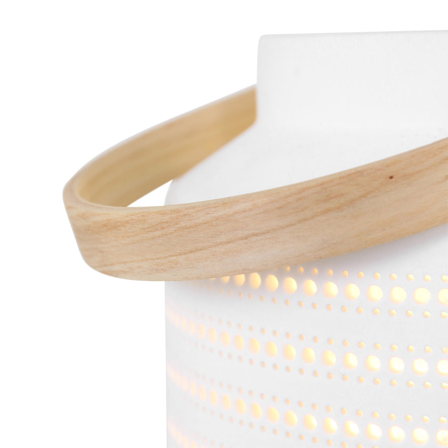 Tafellamp porcelain 3058w met houten handvat en ontelbaar veel gaatjes