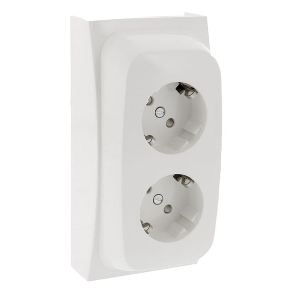 Att k40 contactdoos 2v ra             pw