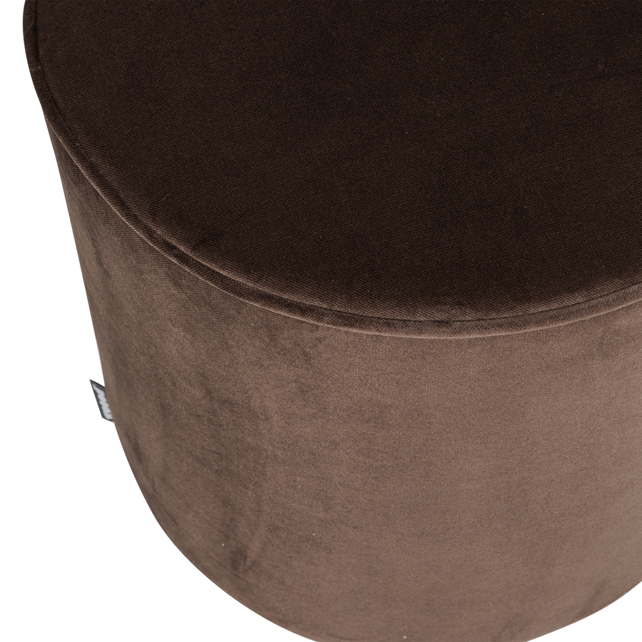 SARA POEF HOOG 46xO46 CM VELVET DONKERBRUIN [fsc]