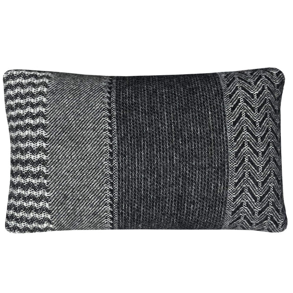 Malagoon sierkussen uptown - zwart - 35x60cm 100% wol