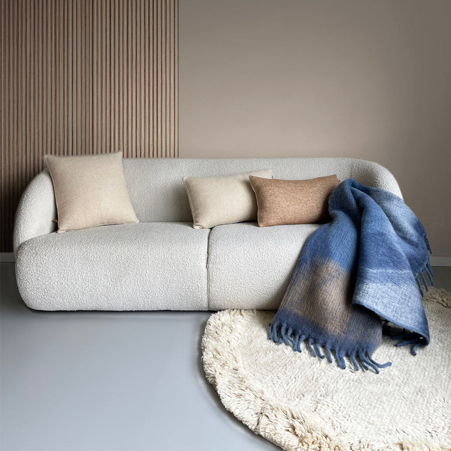 Malagoon sierkussen beige omkeerbaar - 35x60cm gerecyclede wol