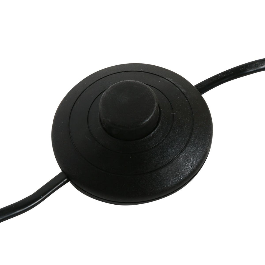 Zwarte staande lamp Stang 3845ZW met E27 fitting en naturel met zwart bamboe kap