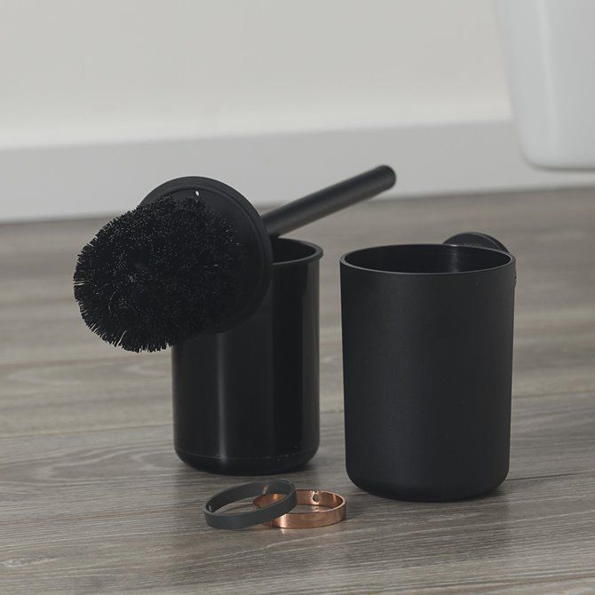 Urban Toiletaccessoireset - Toiletborstel met houder - Toiletrolhouder zonder klep - Handdoekhaak - Zwart
