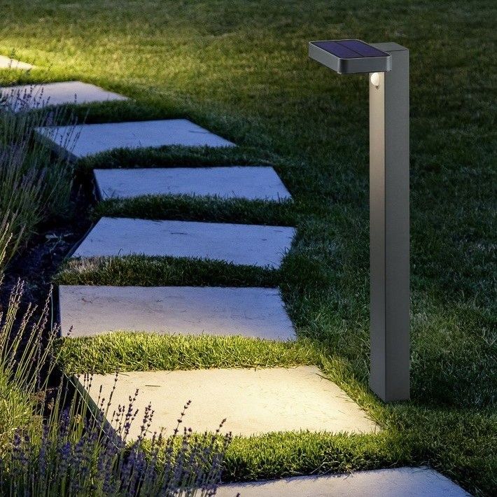 Palen, Esquelincl. 1 x LED,SMD,4,5 Watt,3000K,290 Lm.Armatuur Staal, AntracietL 18,0cm, L 14,0cm, H 60,0cmBewegingssensor,Werkt op batterijen,IP44,Sol