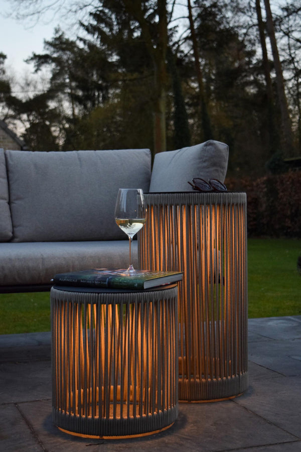 Lucide PINGI oplaadbare LED-vloerlamp voor binnen en buiten met 3 dimstanden, Ø 33,5 cm, 3 W, IP44, taupe