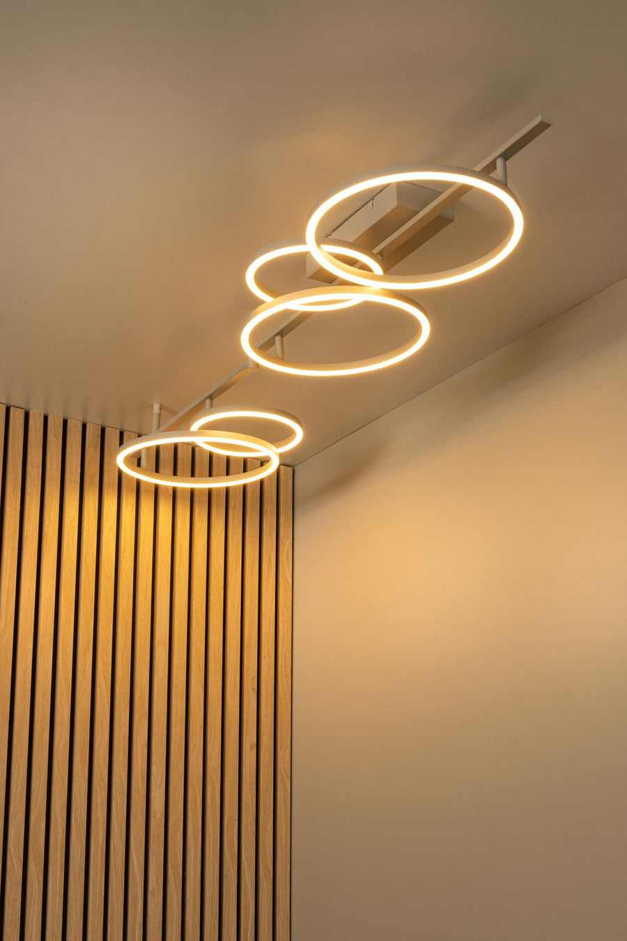 Lucide NICOLA LED-plafondlamp 37 W, 2700–4000 K, taupe
