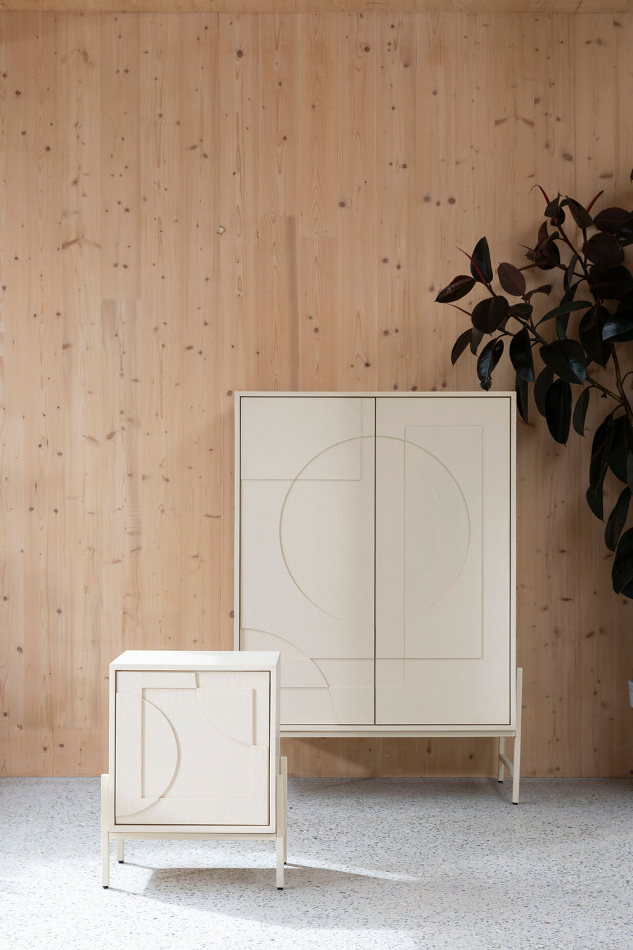 Faces kast/ opbergkast hout beige