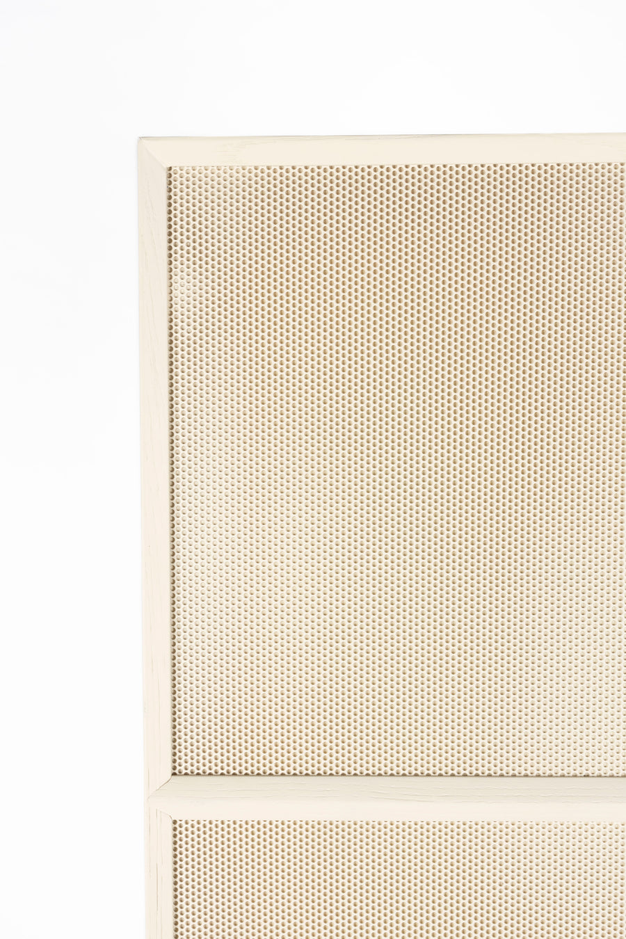June opbergkast/ kledingkast 1 deur + 3 lades hout beige