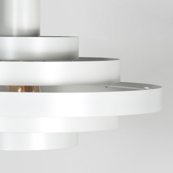 Witte Hanglamp Halo Cirque 4217W – Elegant Lichtspel met Stijlvolle Metalen Ringen