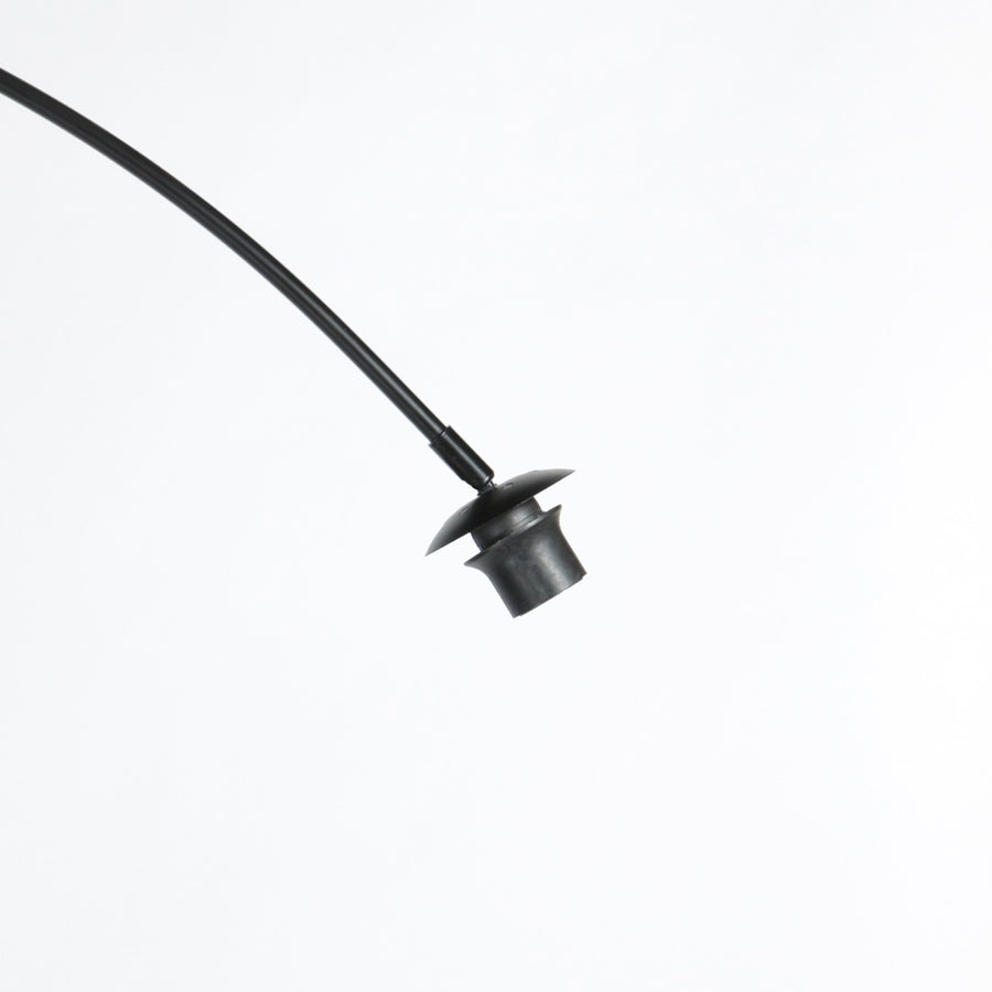 Vloerlamp curve 4264zw - zwarte booglamp met gouden velours kap