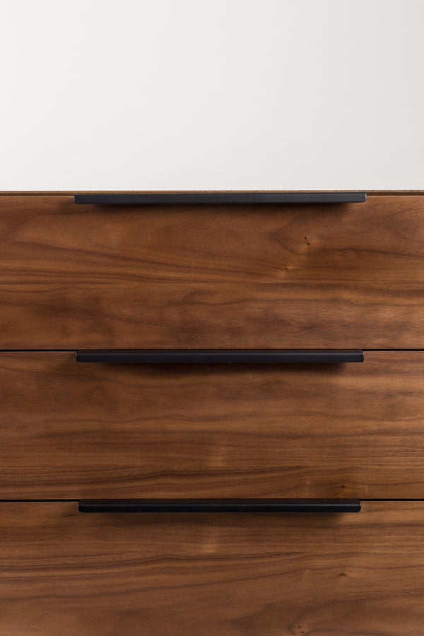 Dressoir Travis Notenhout
