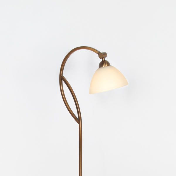 Anthea 4330BR – klassieke vloerlamp met marmerlook en voetschakelaar