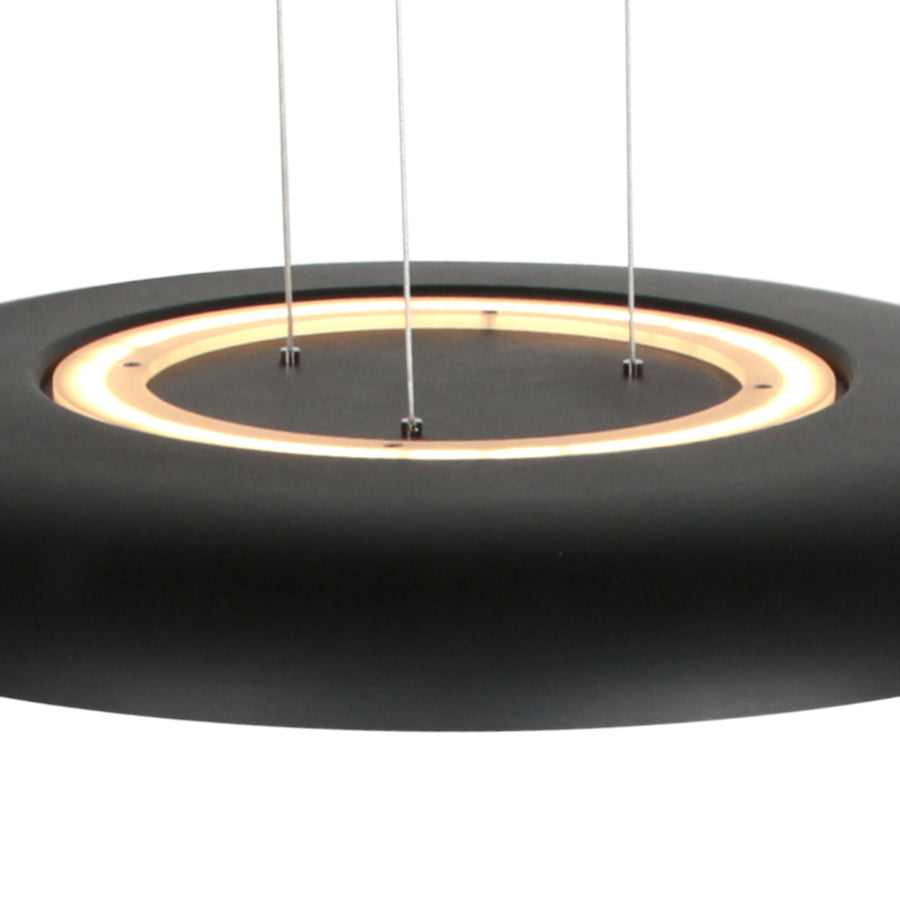 Golden Veil 4332ZW – elegante zwarte hanglamp met gouden binnenzijde