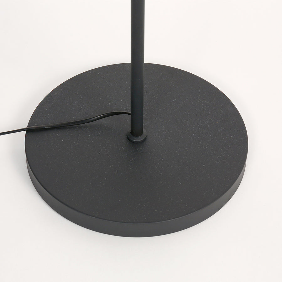 Vloerlamp sumba 4492zw – zwart met dubbel bamboe design