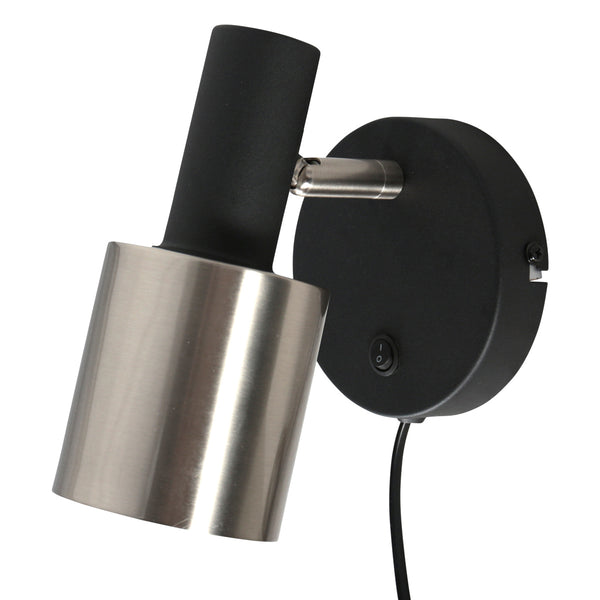 Fjorgard 4848zw - zwarte wandlamp met stoer metaal